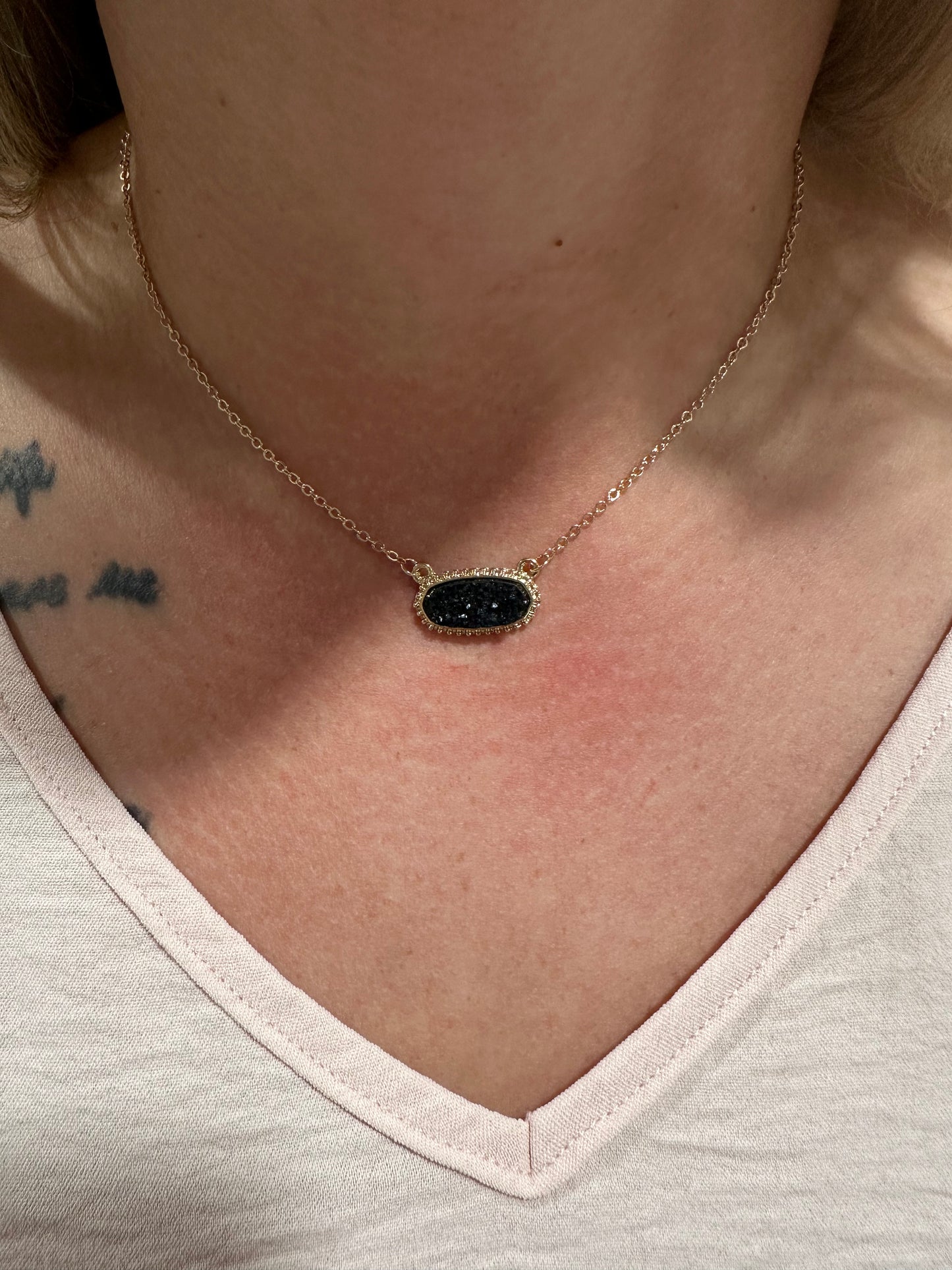 Druzy Oval Black Stone Pendant Necklace and Gold Stud Earring Set