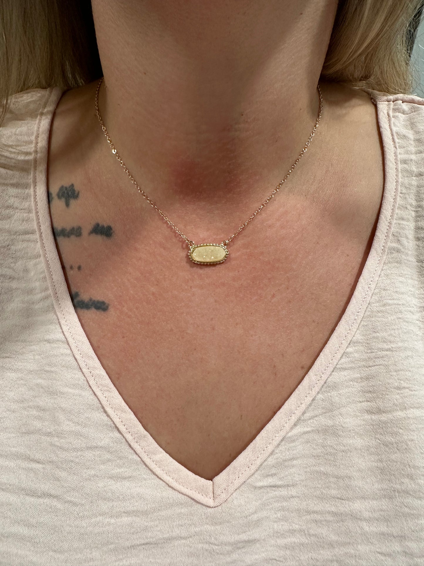 Druzy Oval Ivory Stone Pendant Necklace and Gold Stud Earring Set