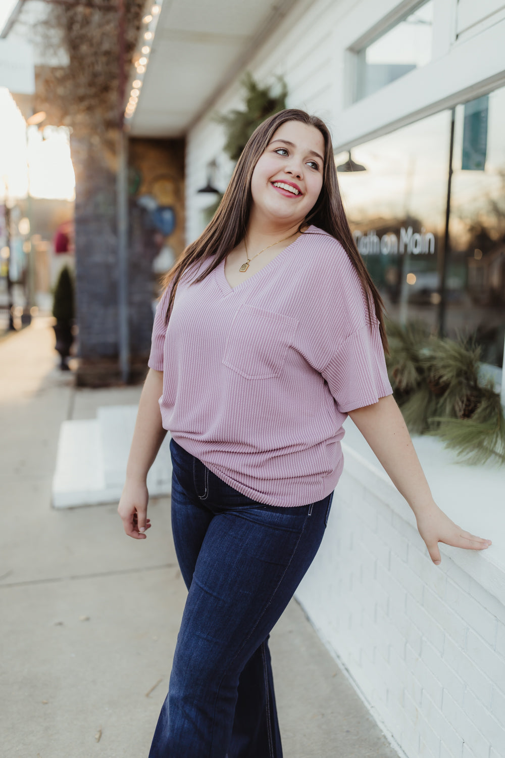 Dusty Rose Ribbed V-Neck Loose T-Shirt